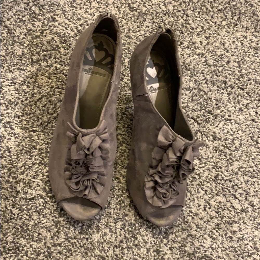 Grey peep toe ruffled heels